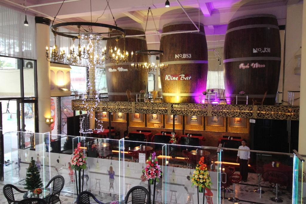 Hotel International 3*