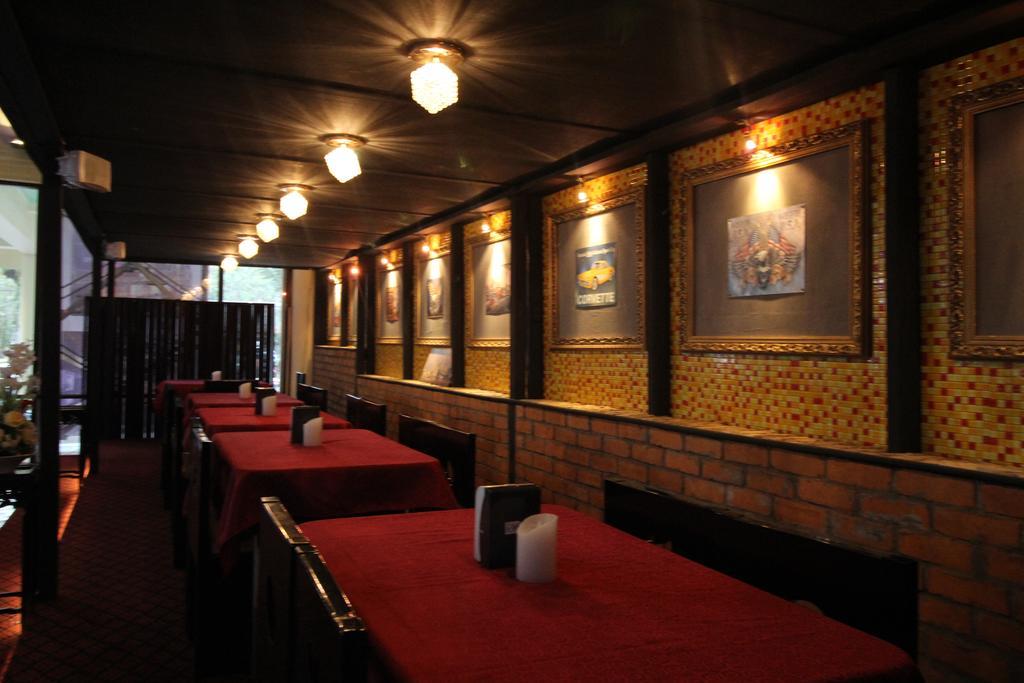 Hotel International
