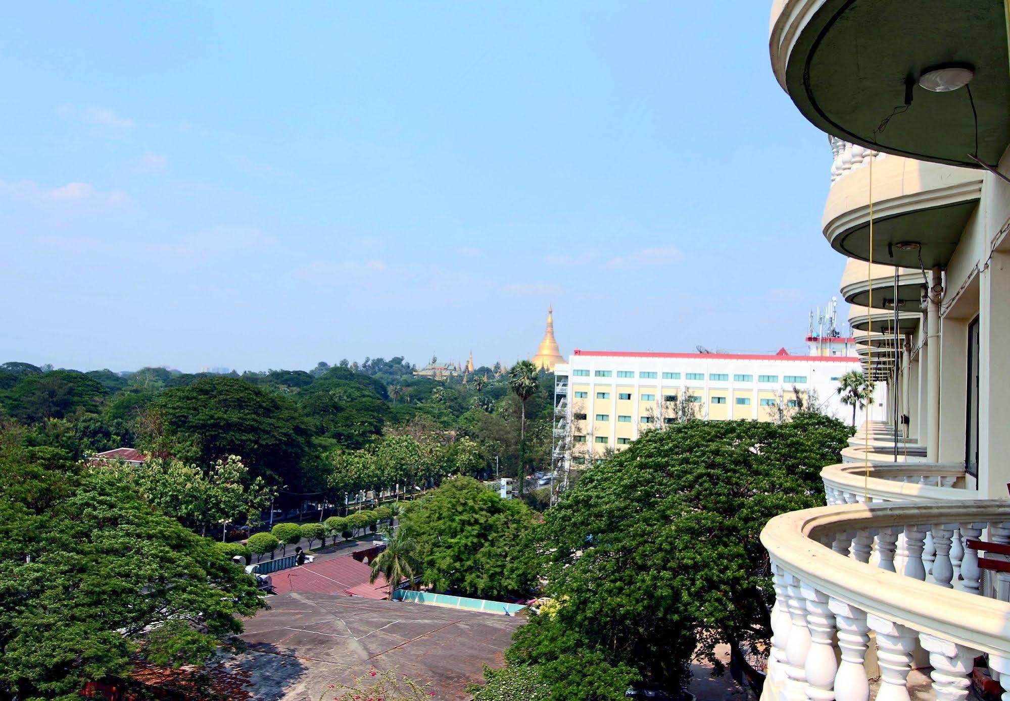 Hotel International
